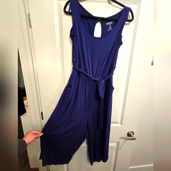 Torrid Crop Jumpsuit - Picture 1 of 10